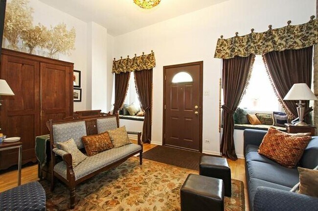 Photo - 1252 N Greenview Ave Unidad 1525 N Greenview