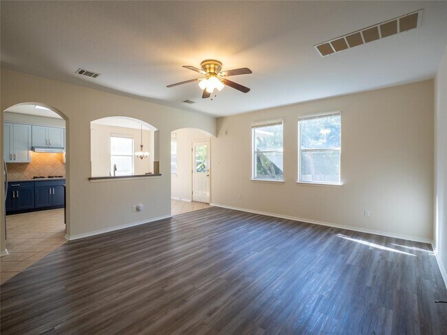 Photo - 1710 Lomita Dr
