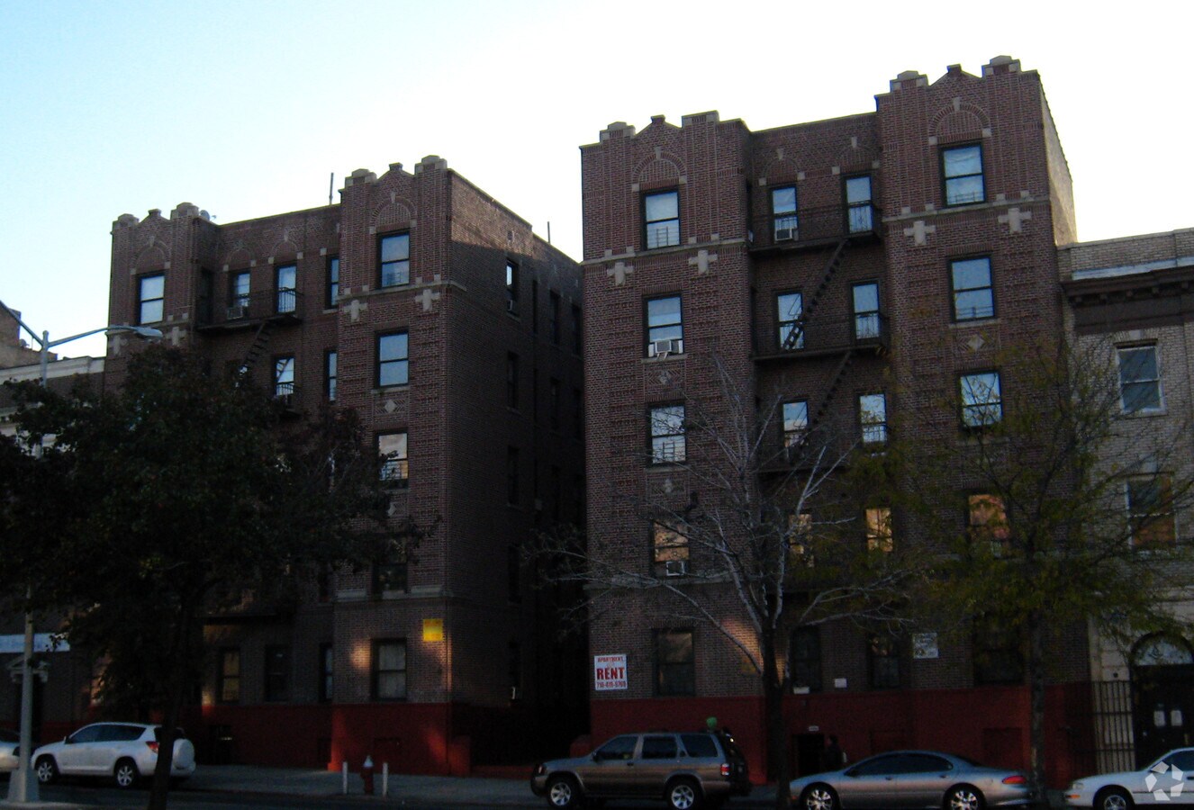 Photo - 2060 Grand Concourse