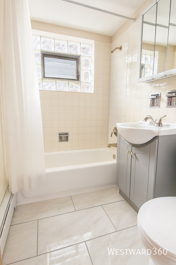 Photo - 8745 S Cottage Grove Ave Unidad 2W