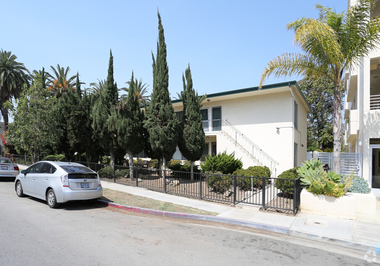 Photo - 11841 Avon Way