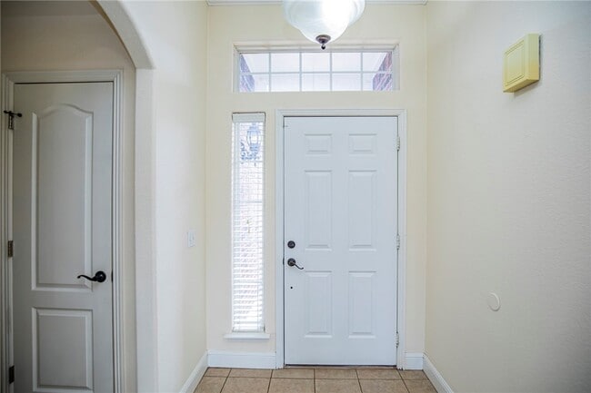 Photo - 520 Bonanza St