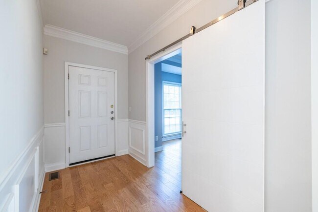Photo - 1759 Regency Park Walk