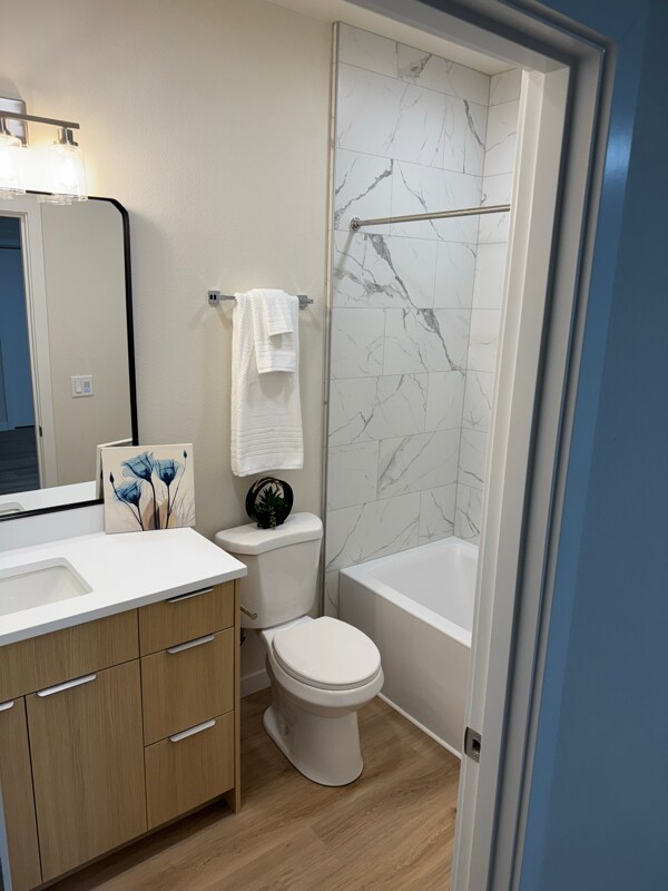 Photo - 6110 NE Willow St Unidad 103