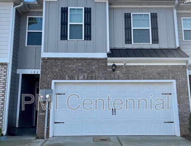 Building Photo - 192 Hampton Cir