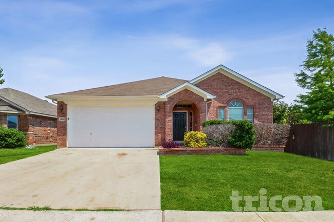 Building Photo - 10008 Blue Bell Dr