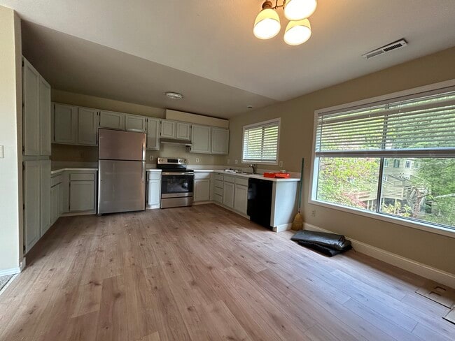 Building Photo - 304 Cervantes Unit #304