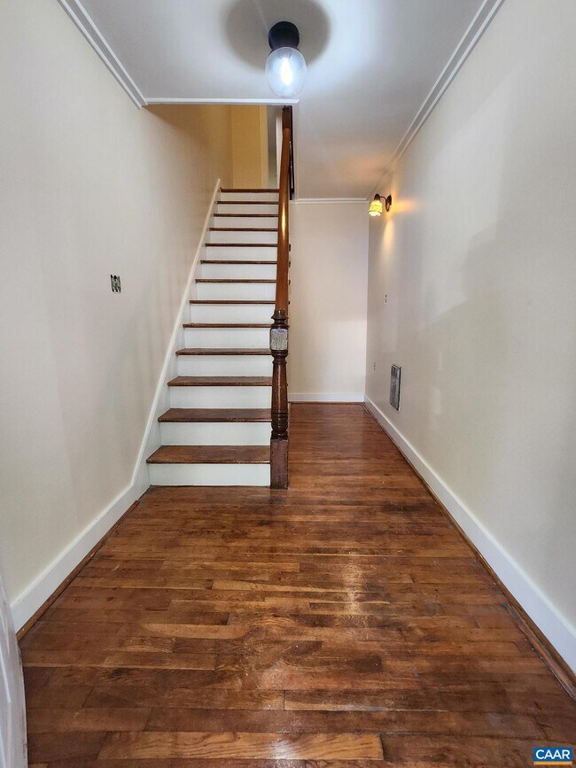 Photo - 142 Carlton Rd