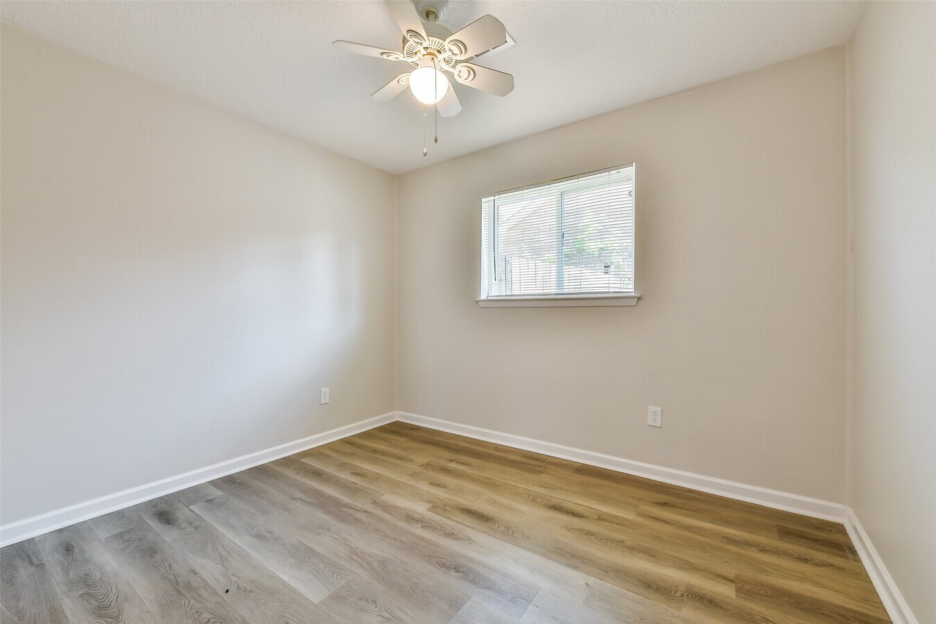 Photo - 515 Bellmar Ln