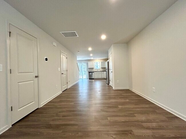 Photo - 137 Villa Ln