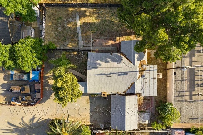 Photo - Charming Home in Historic Downtown Lake Elsinore!