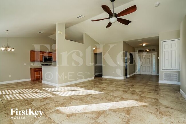 Photo - 3313 NE 15th Pl