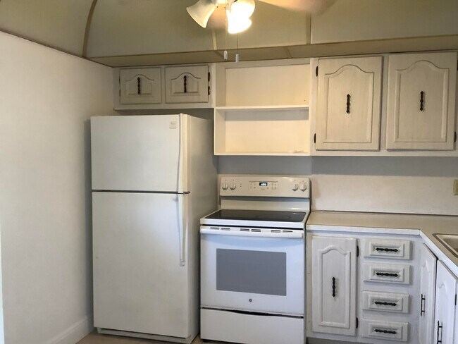 Photo - 230 NE 26th Ave Unidad 1020