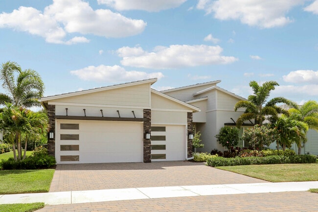 Building Photo - 10909 Stellar Cir