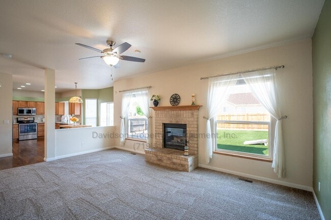 Photo - 3350 Castellon Dr