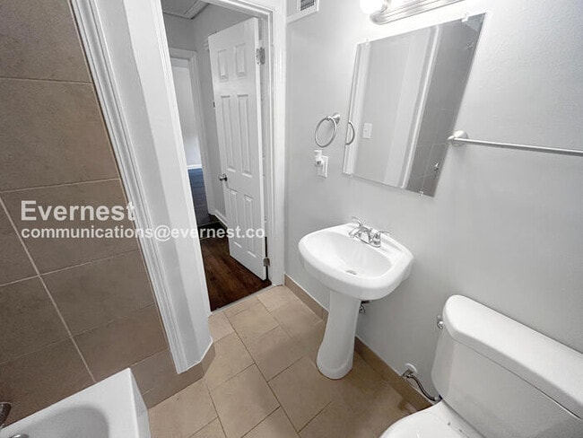 Photo - 3400 Bonaire Dr