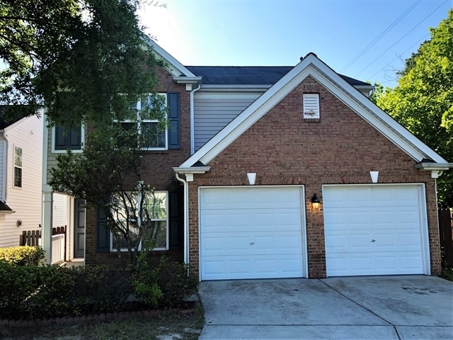 Building Photo - 2002 Gushing Dr