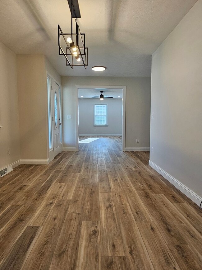 Photo - 395 W Crocus Dr