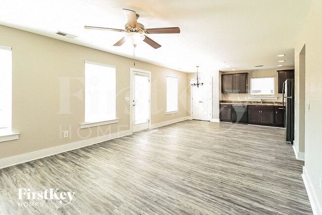 Photo - 224 Ivy Hills Cir