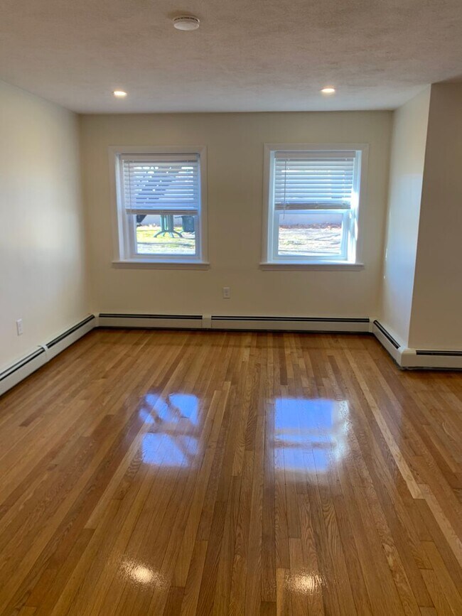 Photo - 314 Tappan St