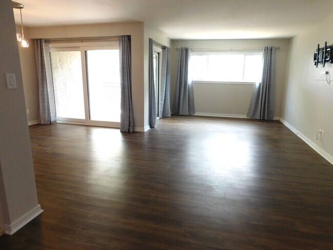 Photo - Updated Marsh View Condo