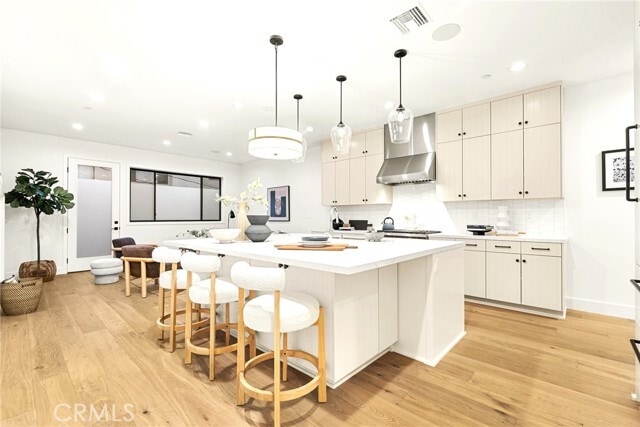 Photo - 1869 Benecia Ave