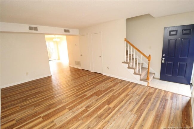 Photo - 1260 Donaldson Ct