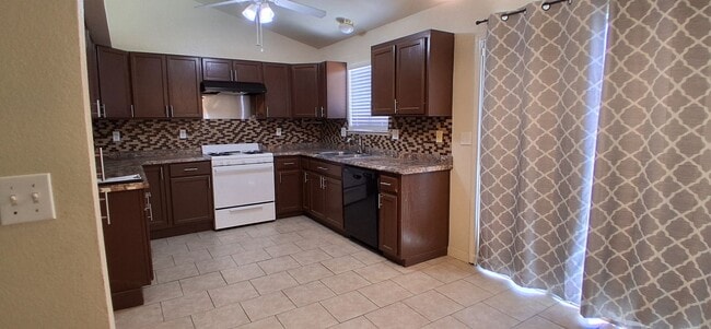Photo - 5309 Corvo Way