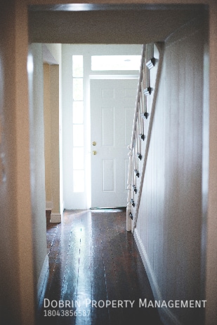 Photo - 713 W Clay St