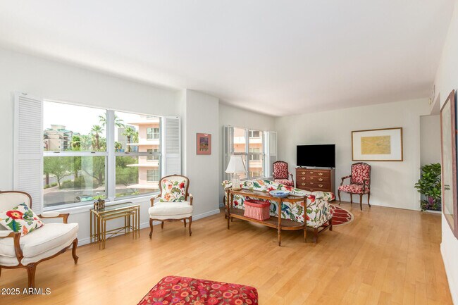 Photo - 2201 N Central Ave Unit 3D