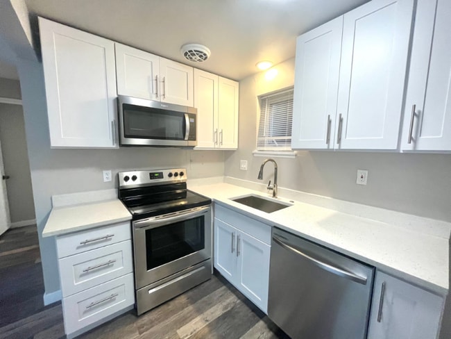 Photo - 1215 Queen Anne Ave N Unit 12