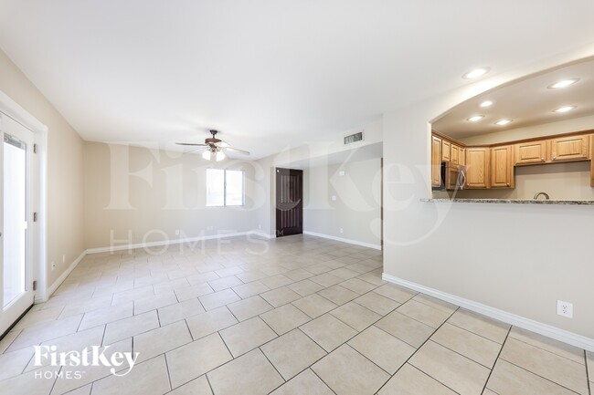 Photo - 9044 N 52nd Dr