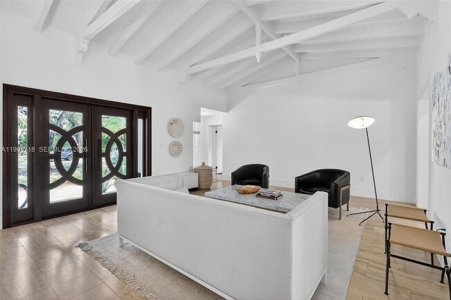 Photo - 3258 Riviera Dr