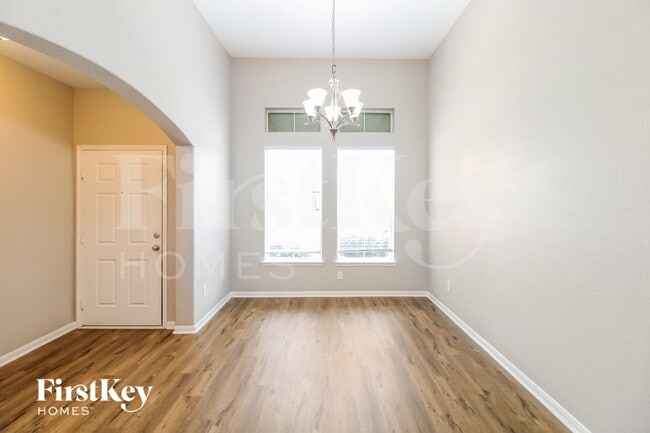 Photo - 4810 Bay Vista Dr