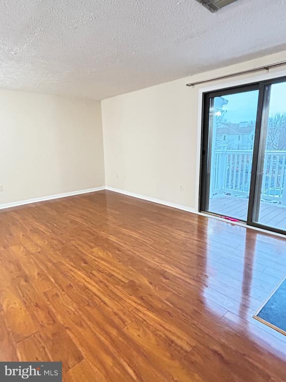 Photo - 803 Stratford Way Unidad 1100J