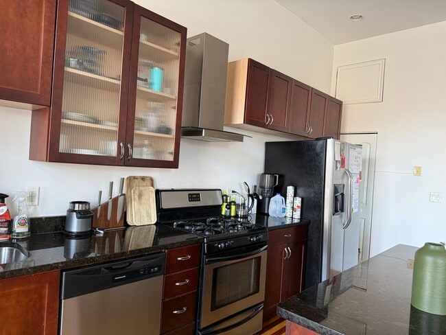 Photo - 5014 S King Dr Unit 2E