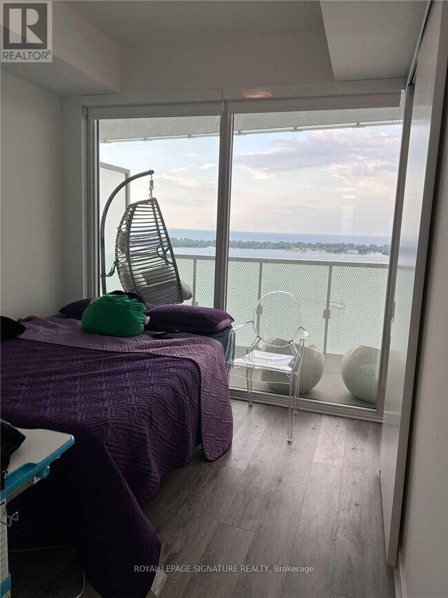 Photo - 15 Queens Quay E Unité 2603