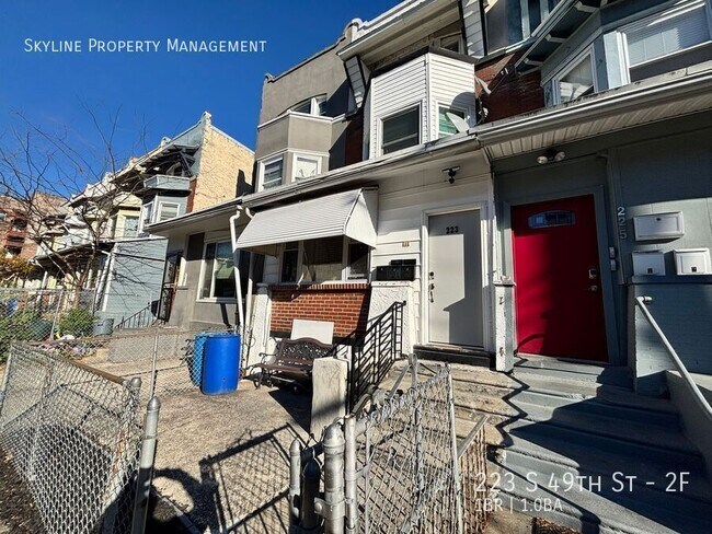 223 S 49th St Unit 2F