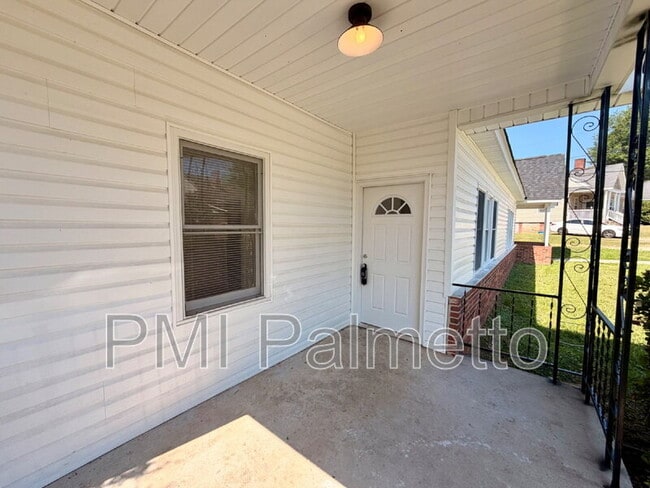 Photo - 260 8th St