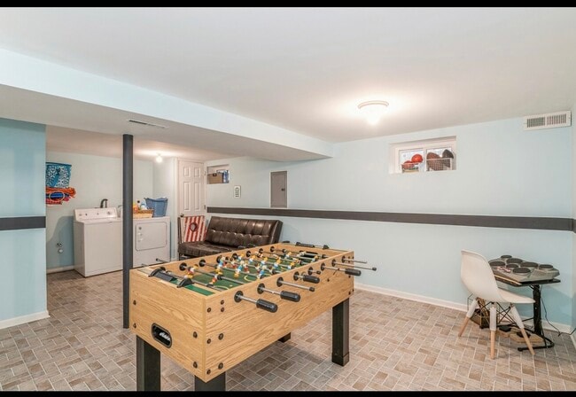 Photo - 33451 N Sears Blvd