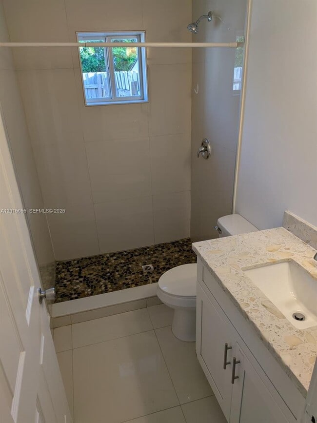 Photo - 14620 SW 104th Ave Unit 2