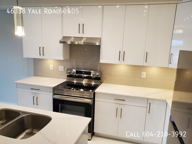 Photo - 5th Floor Corner Unit in Yaletown Living Unité 505