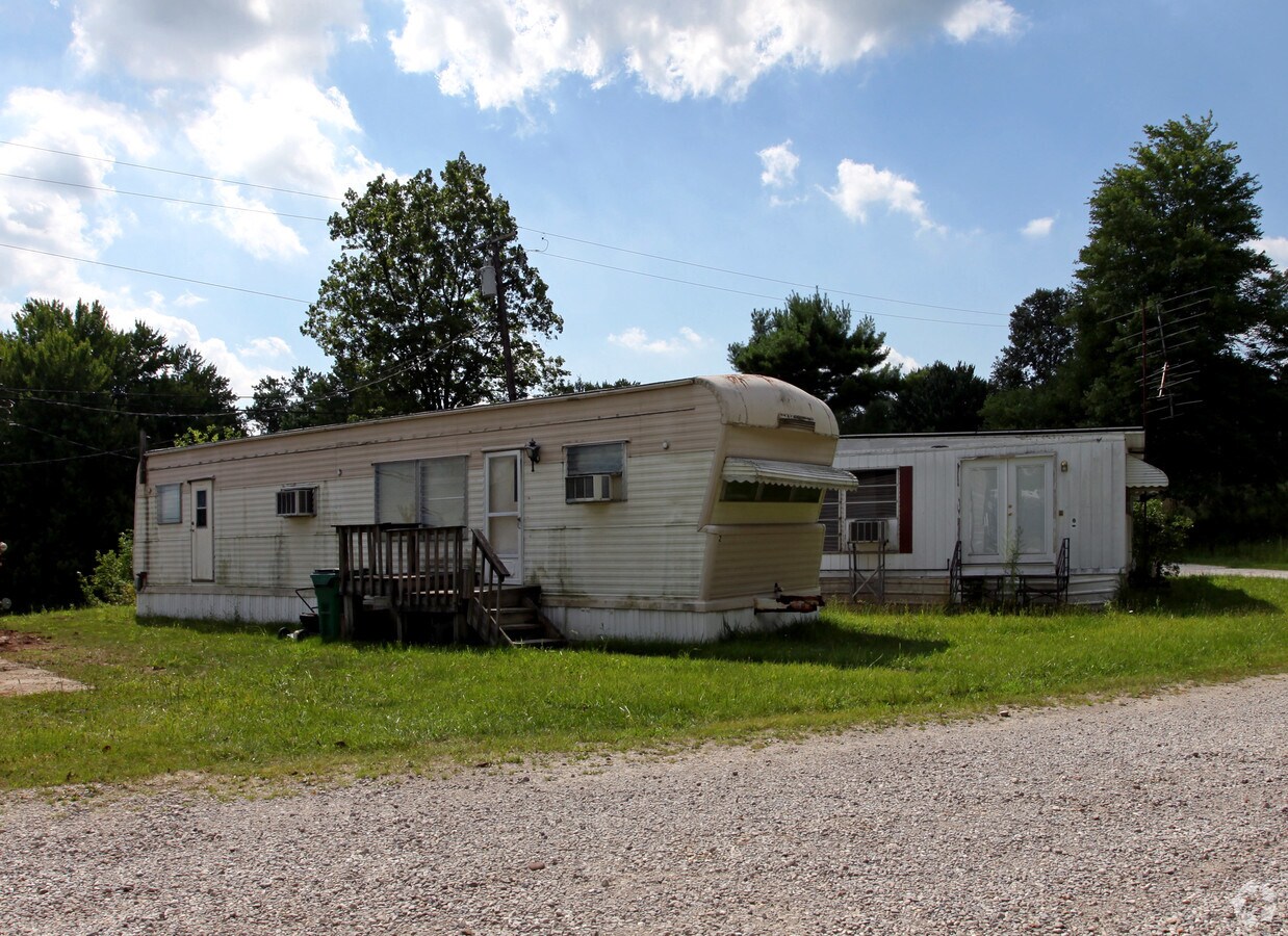 Photo - Deer Lake Mobile Home Park