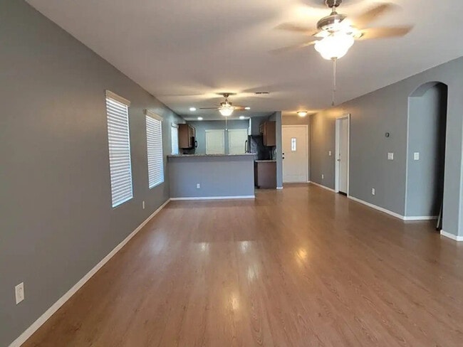 Photo - 15450 W Mercer Ln