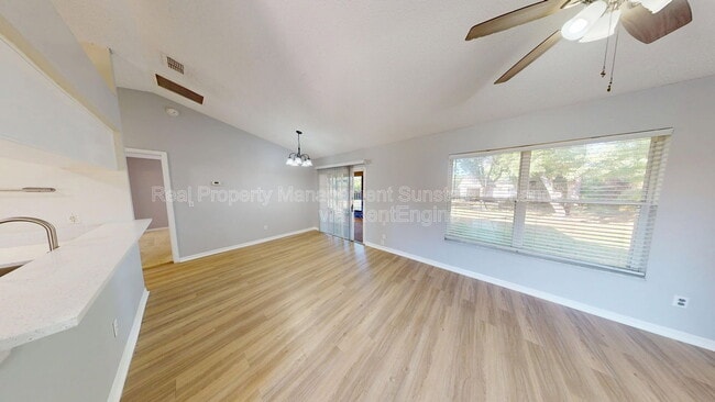 Photo - 1740 Whipple Dr