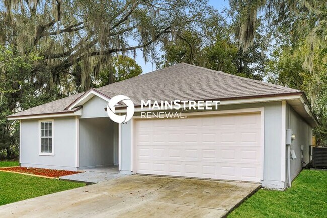 Photo - 3 Bedroom Pet-Friendly Home in Green Cove Springs, FL with Main Street Renewal