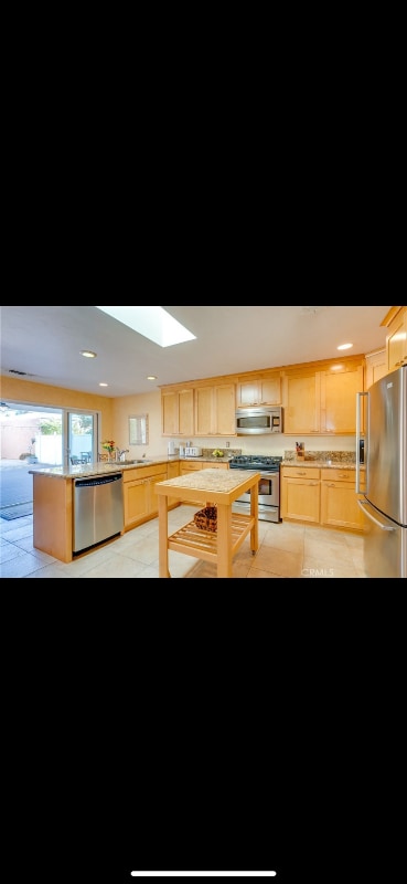 Photo - 628 Quincy Ave