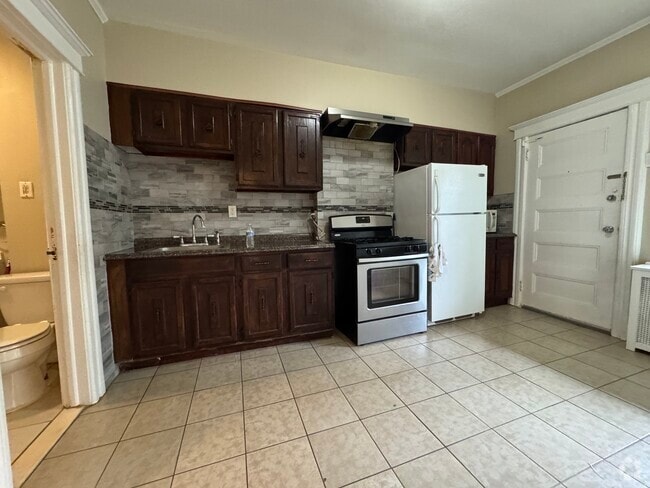 Building Photo - 138 W 28th St Unit 2 Rental