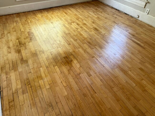 Photo - 801 West Ave S Unit Lower