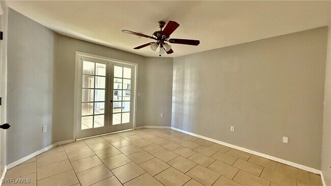 Photo - 528 Peerless Cir